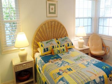 Master bedroom with queen bed